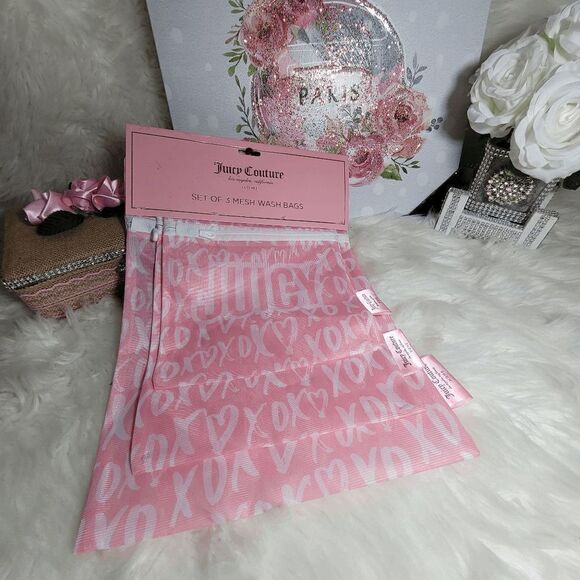 1807  Juicy Couture  Logo  Pink laundry mesh wash bags |NWT - Picture 2 of 3